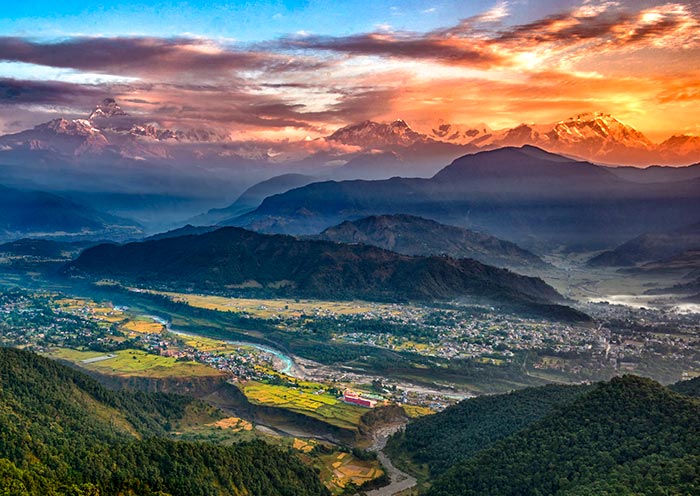 薩朗科特山日出